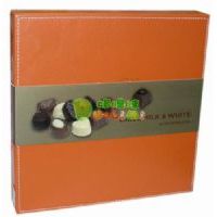 樂貝什錦巧克力豪華皮盒裝250克